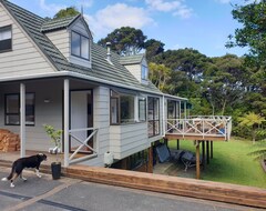 Toàn bộ căn nhà/căn hộ Absolute Waterfront Retreat (Opua, New Zealand)