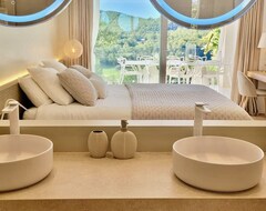 Casa/apartamento entero Luxury Villa With Spa And Heated Pool. Panoramic Views To The Sea And Golf (Calvia, España)