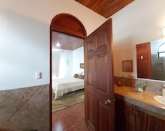 Hostel / vandrehjem Casa Alice Marbella Lodge (Marbella, Costa Rica)