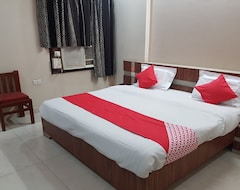 OYO 23649 Hotel Anand (Jhansi, India)