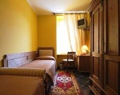 Hotel Stella (Sarzana, Italia)