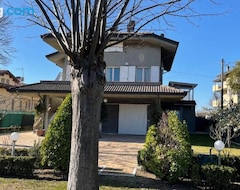 Tüm Ev/Apart Daire Villa Nino Bixio (Bellaria-Igea Marina, İtalya)