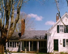 Nhà trọ Wood Duck Inn (Bourne, Hoa Kỳ)