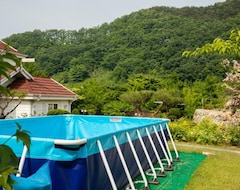 Nhà trọ Nonsan Familia Pension (Geumsan, Hàn Quốc)