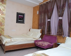 Hotel Ella Holiday Inn (Ipoh, Malaysia)