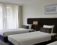 فندق باسيفك سويتس كانبرا (كانبرا, أستراليا)