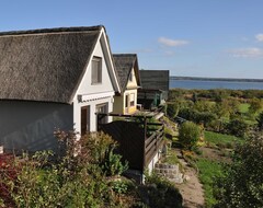 Toàn bộ căn nhà/căn hộ Thatched Cottage With Panoramic Views - Thatched Cottage (Malchin, Đức)