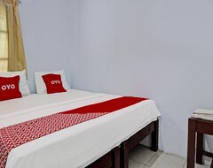 Hotelli Oyo 92429 Vania Guest House (Deli Serdang, Indonesia)