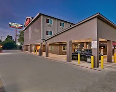 Otel Orangewood Inn & Suites Midtown (Austin, ABD)
