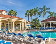 Khách sạn Emerald Island Villa (Kissimmee, Hoa Kỳ)