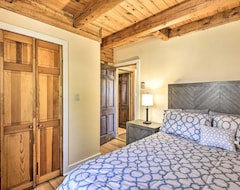 Casa/apartamento entero Gorgeous Log Cabin For Romantic Getaway, Family Fun, Private Retreat (Carbondale, EE. UU.)