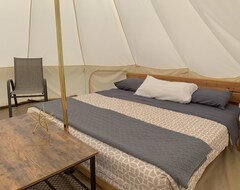 Leirintäalue Heated/cooled King Size Glamping Tent At Zion View Camping! (Hildale, Amerikan Yhdysvallat)