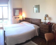 Hotel Miura (Castelnuovo del Garda, İtalya)