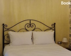 Hotel Arapis Rooms & Suites (Limeni, Grčka)