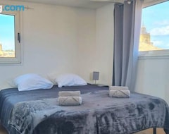 Entire House / Apartment Triplex Les Cordeliers - Climatisation (Aix-en-Provence, France)