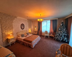 Khách sạn Vlahia Inn (Moeciu de Sus, Romania)