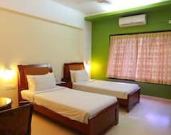 Hotelli Hamara S (Thrissur, Intia)