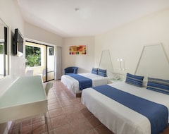Hotel Viva Wyndham Maya - An All Inclusive Resort (Playa del Carmen, México)