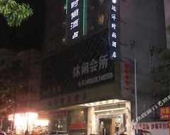 Yuanyang Fashion Hotel (Cenxi, Çin)