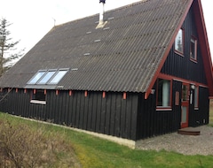 Hotel Cottage With Free Internet Near The Ocean Inlet, Lake And Thy National Park (Thisted, Denmark)
