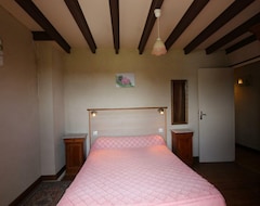 Hotel Gite Cerisy-la-salle, 3 Bedrooms, 5 Persons (Cerisy-la-Salle, Francia)