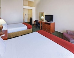 Holiday Inn Express Hotel & Suites Arlington Six Flags Area (Arlington, USA)