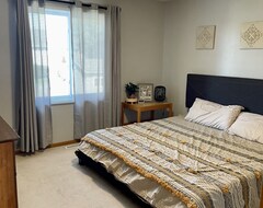 Cijela kuća/apartman Relaxing 3 Bedroom Home With Workspace!! (Gretna, Sjedinjene Američke Države)