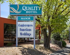 Khách sạn Quality Hotel Manor (Mitcham, Úc)