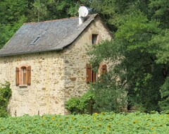 Cijela kuća/apartman Small Quiet House In Nature (Najac, Francuska)
