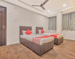 Hotel Ruby Grand Opp Apollo Hospital Kondapur (Hyderabad, Indien)