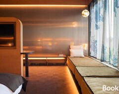 Khách sạn Mix Brussels (Watermael-Boitsfort, Bỉ)