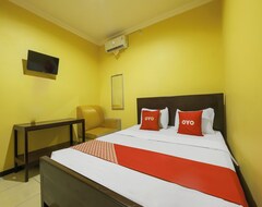 Khách sạn Oyo 92483 Hotel Kirana (Salatiga, Indonesia)