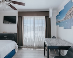 Hotel Sea Air Inn & Suites - Downtown Morro Bay (Morro Bay, USA)