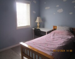 Cijela kuća/apartman One Bedroom At Burlington/waterdown (Hamilton, Kanada)