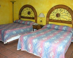Hotel Parador de Manolos (Temixco, México)