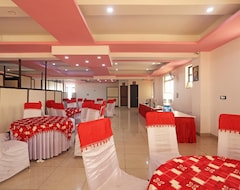 Hotelli OYO 8232 Hotel KRB Paradise (Dehradun, Intia)