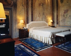 Hotelli Grand Hotel Villa Torretta Milan Sesto, Curio Collection by Hilton (Sesto San Giovanni, Italia)