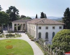 Koko talo/asunto Suite Iphigenia - Villa Valmarana Ai Nani (Vicenza, Italia)