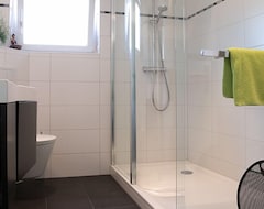 Tüm Ev/Apart Daire Modern, Bright Comfort Apartment Near Freiburg (Teningen, Almanya)