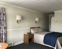 Hotel T-Bird Motor Inn (Shelburne, USA)