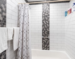 Tüm Ev/Apart Daire Newly Renovated Luxury Gem 14 Min To Nyc| Sleeps 7 (Jersey City, ABD)