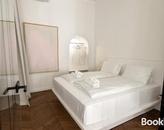 Tüm Ev/Apart Daire Swanky Residence - Premium Bright Modern (Ljubljana, Slovenya)