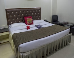 Khách sạn Royal Inn (Ankleshwar, Ấn Độ)