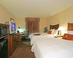 Khách sạn Hampton Inn & Suites Phoenix-Surprise (Surprise, Hoa Kỳ)