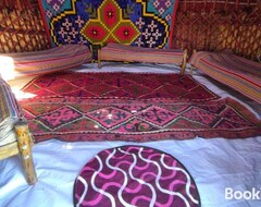 Pensión Son-Kul Northen yurt camp (Naryn, Kirguistán)