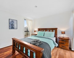 Casa/apartamento entero Graceland! 3 Bed/2 Bath/2 Car House In Mt Ommaney (Brisbane, Australia)