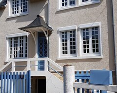 Toàn bộ căn nhà/căn hộ House In The Heart Of Saint Briac Quiet And 10 Minutes Walk From The Beach (Saint-Briac, Pháp)