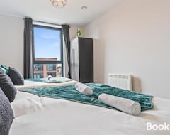 Casa/apartamento entero The Ps5 Suite - Vibrant 2 Bed, 2 Bath Birmingham (Birmingham, Reino Unido)