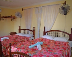 Khách sạn Hostal Nelva Y Carlos (Trinidad, Cuba)
