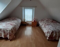 Cijela kuća/apartman Maison Au Calme Proche De La Mer Et Du Gr 223 Propice à De Bonnes Promenades (Sainte-Croix-Hague, Francuska)